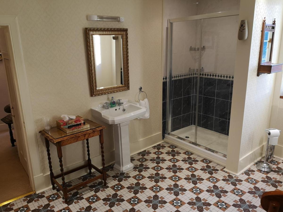 Hay Lodge Нэрн Экстерьер фото