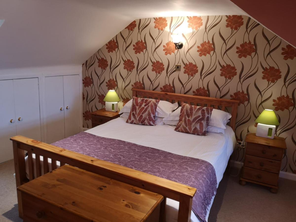 Hay Lodge Нэрн Экстерьер фото